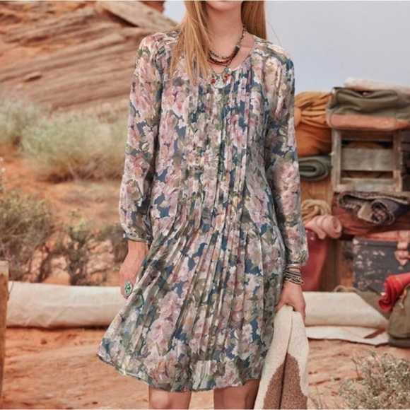 Sundance Dresses & Skirts - Sundance province rose silk dress bohemian floral watercolor long sleeve dress S